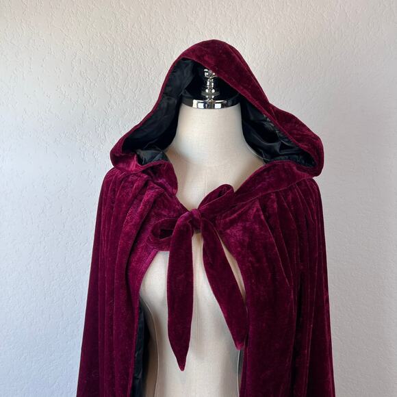 Vampire Halloween Costume Velvet Cloak Cape Hood Burgundy Red One Size Gothic - Picture 5 of 12